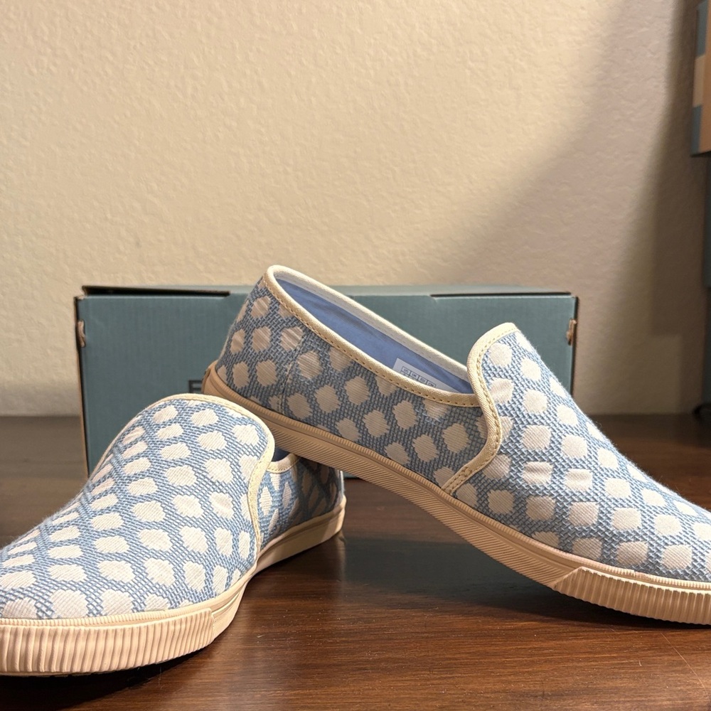 TOMS Clemente Bliss Blue Large Dots Loafers